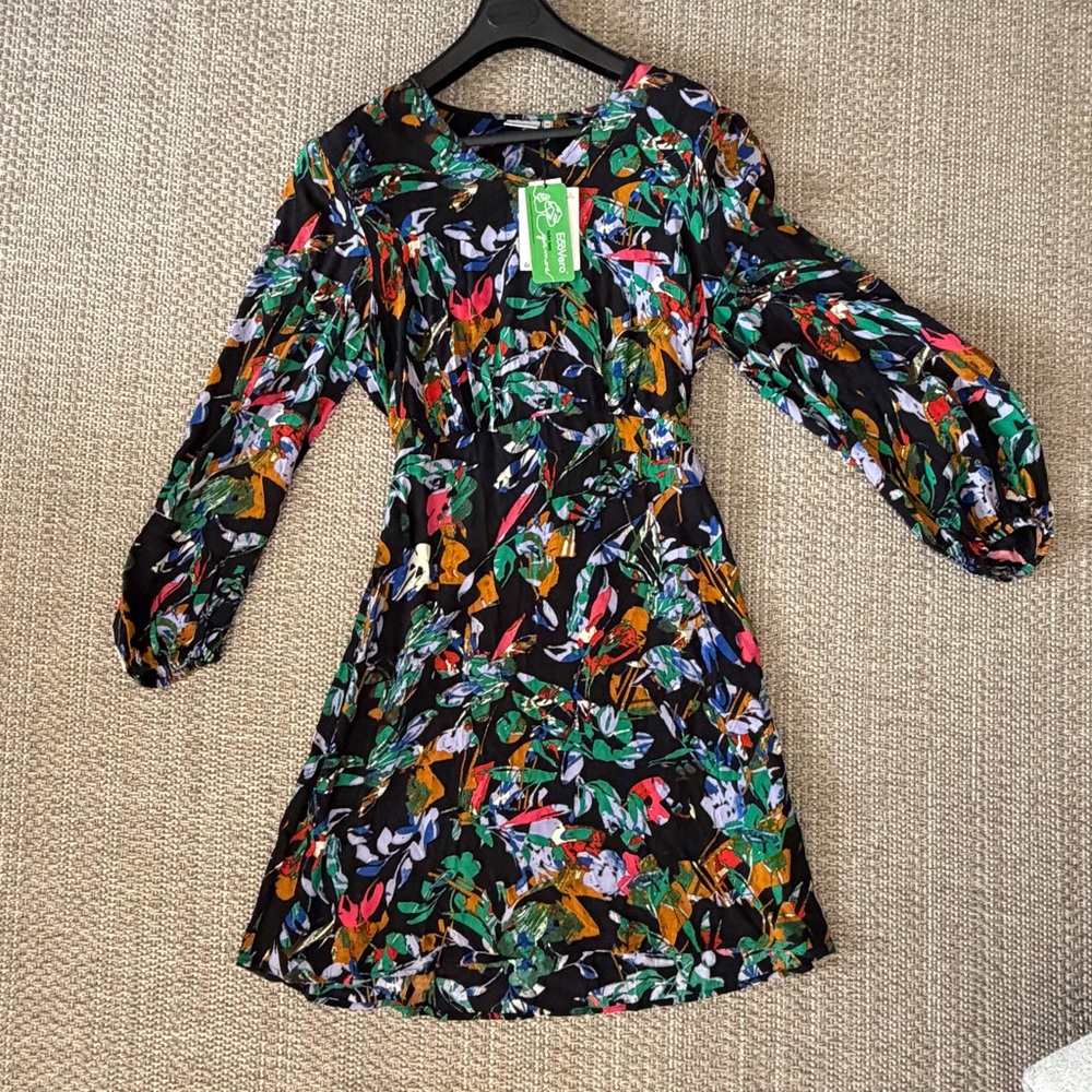 ICHI EcoVero Floral Print Short A-Line Dress Balloon Sleeve V-Neck Size 40